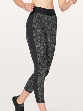 Lululemon Box It Out Printed‎ Leggings
